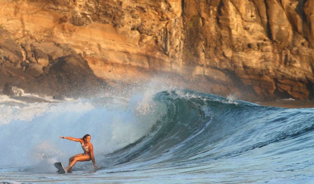 Specialized Surf Lesson at Playa El Zonte