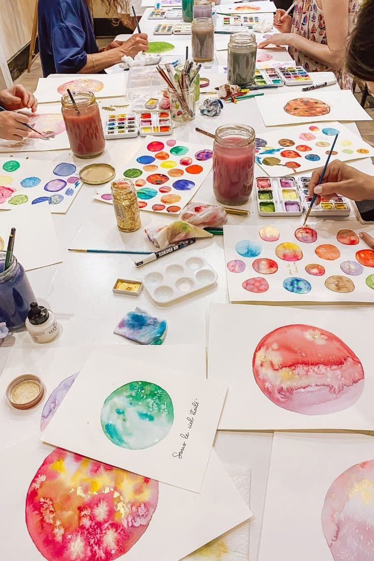 Watercolor Workshop in San Salvador, explore the fluidity of color and create your own masterpiece