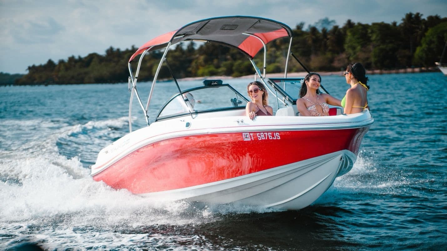 Private Speedboat Tour with Captain